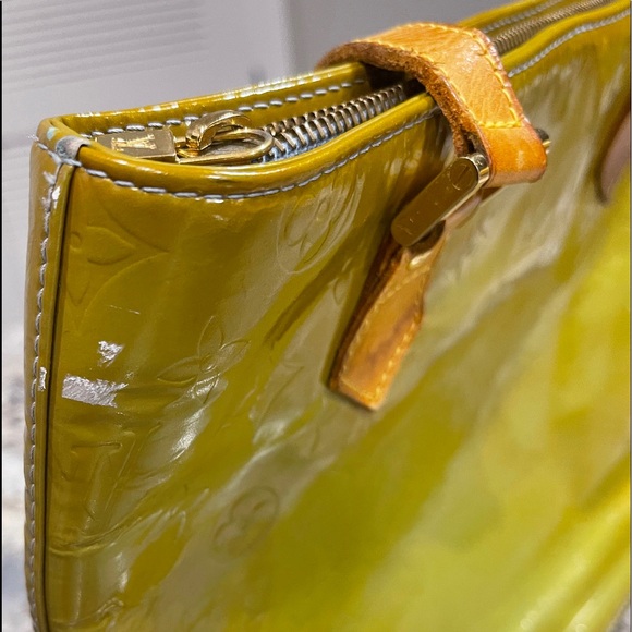 Preloved authentic LV houston vernis monogram - Picture 8 of 8